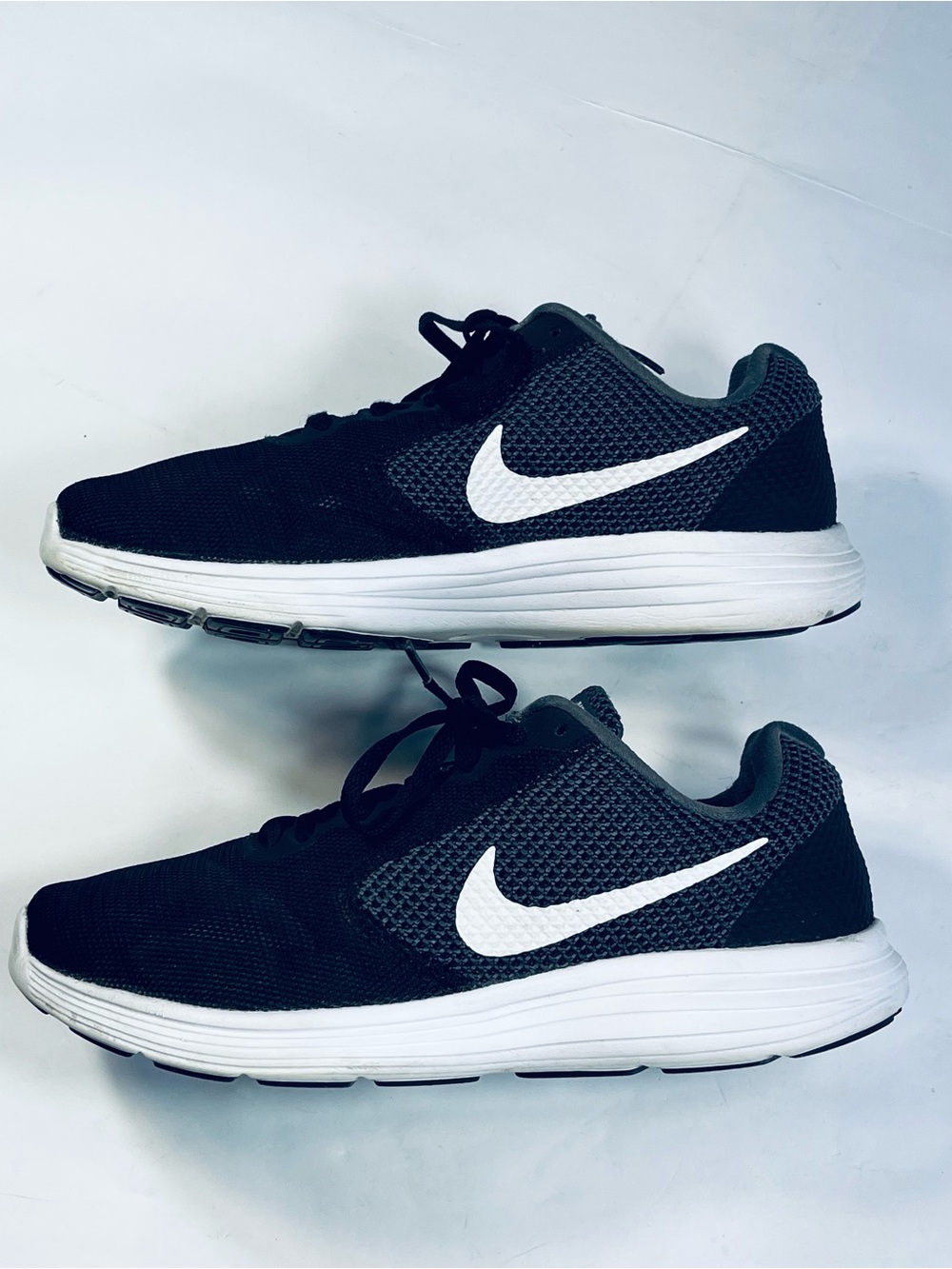 Nike Revolution 3 Running Shoes #819302-001 Black/ White Women's Size:8.5